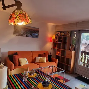 Appartement Vintage Chic -central, Wifi, Mountain View, Les Carroz d'Arâches